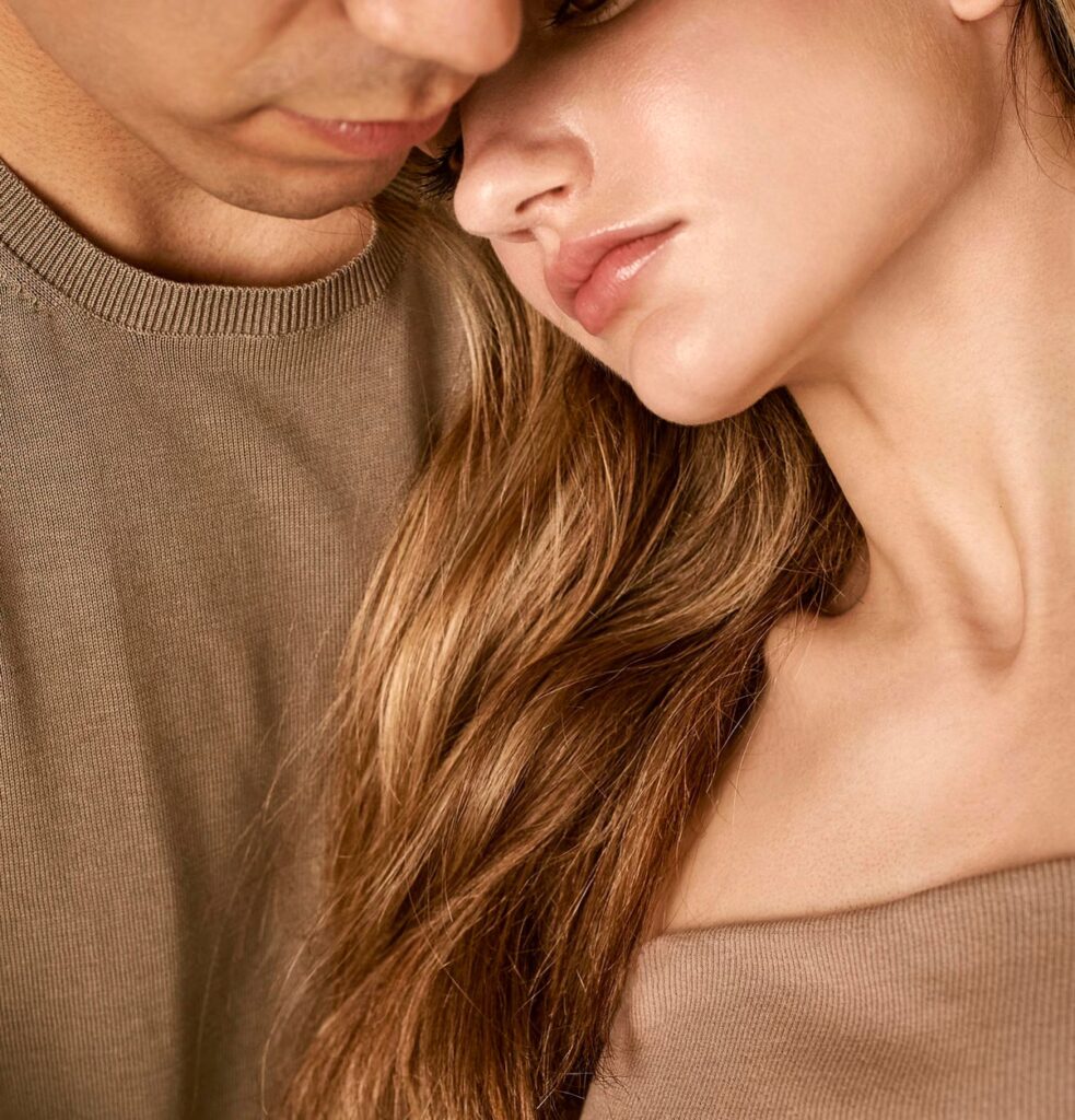 av opt couple